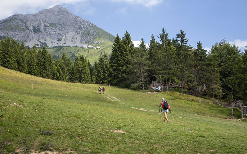 Molveno: il regno degli sport e degli itinerari bike tra le Dolomiti di Brenta